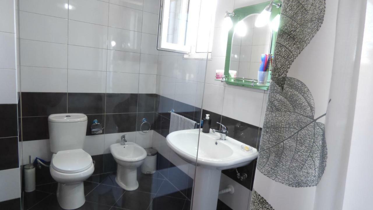 Duplex Apartment ดูร์เรส ภายนอก รูปภาพ