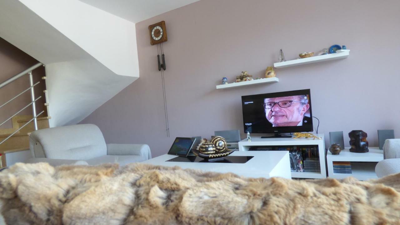Duplex Apartment ดูร์เรส ภายนอก รูปภาพ